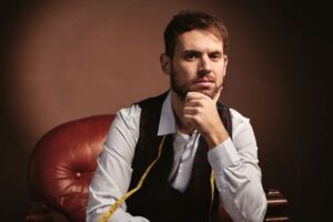 Perfetto Sarto: il nuovo singolo di Davide Caprari vincitore del Premio Mia Martini 2024