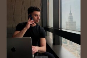 Nicolò Parodi in viaggio tra business e storytelling digitale