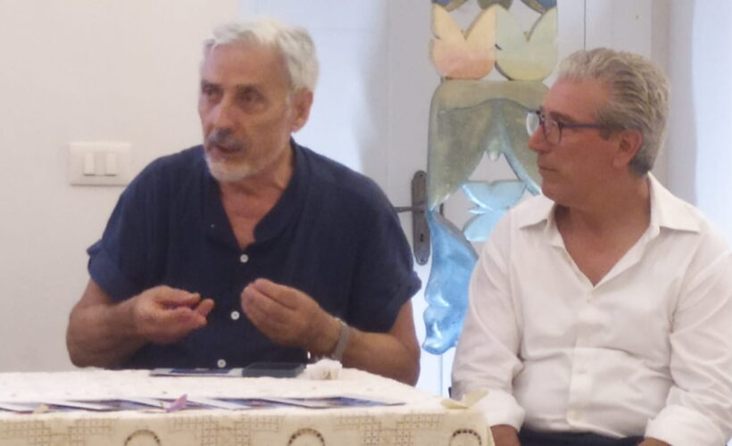 la mostra personale d’arte del Maestro Ferruccio Magaraggia, intitolata "L’artista dei sogni sospesi", inaugurata grazie alla sinergia tra l’Associazione Commercio a Cellamare,