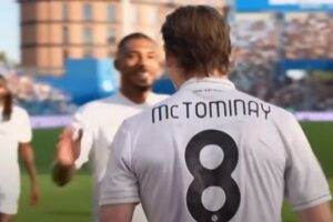 Napoli Sassuolo esordio Conte McTominay Politano