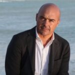 Salvo Montalbano e la squadra di Vigàta nella serie Rai