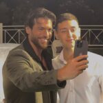Due stelle del panorama televisivo si incontrano a Ercolano: Luigi Zeno e Can Yaman protagonisti di una serata magica al Complesso Zeno.