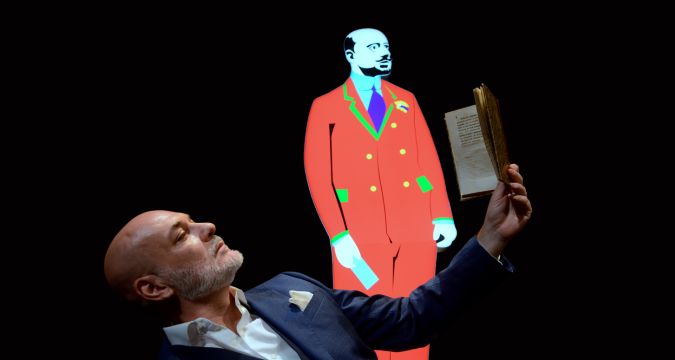 Gabriele d’Annunzio una vita inimitabile su RaiPlay e Rai 3 – spettacolo con Edoardo Sylos Labini