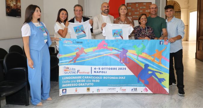 Roller Skating Festival Napoli 2025 sul Lungomare Caracciolo con gare, spettacoli e attività gratuite di pattinaggio su rotelle