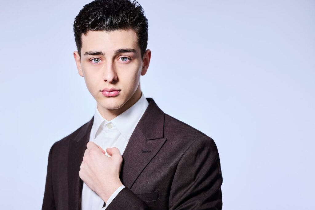 Luigi Zeno senza copione: vita, scelte e futuro tra Netflix e Rai 1