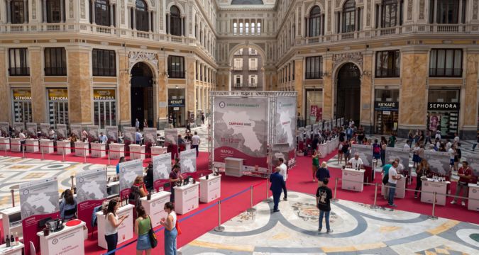 Campania Wine 2026 Napoli Galleria Umberto I degustazione vini campani