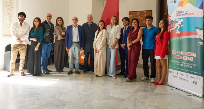 Roller Marathon Tour Napoli 2026, gara internazionale di pattinaggio sul Lungomare Caracciolo